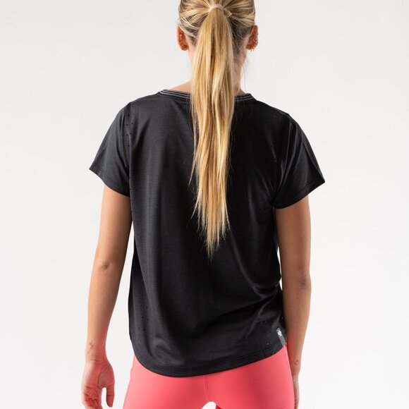 Rabbit Race Pace Short Sleeve Tee - Black - Size Medium - Picture 6 of 7